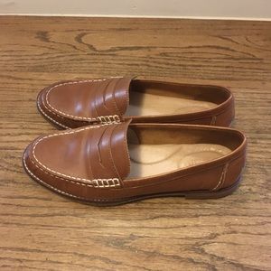 Sperry loafers, tan leather, size 8.5, like new, excellent condition